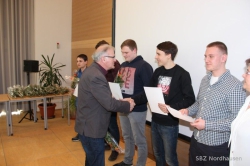 170127 Zeugnis 088