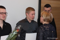 170127 Zeugnis 176