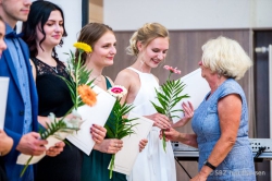 190628 Zeugnis Bg19 091