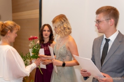210709 Zeugnis Bg21 150
