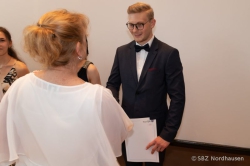 210709 Zeugnis Bg21 145