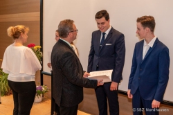 210709 Zeugnis Bg21 048