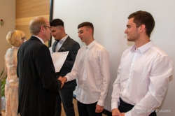 210714 Zeugnis Fo21 045